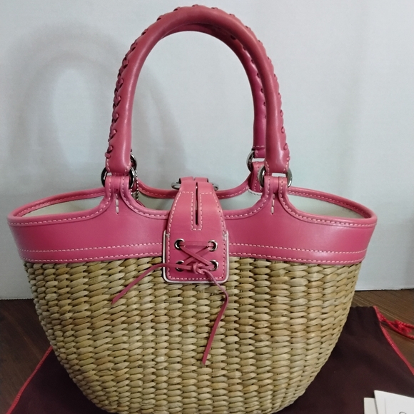Coach Limited Edition Hand woven Straw & Pink Leather Tote & Coach dust bag. - Picture 12 of 14